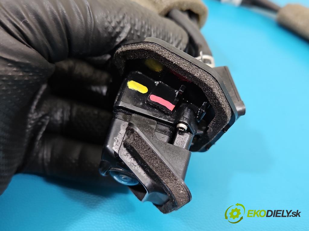 Nissan X-trail III T32 2013-2021 1.6 dci 131 HP automatic 96 kW 1598 cm3 5- Kamera cúvania 28442-4BA4A