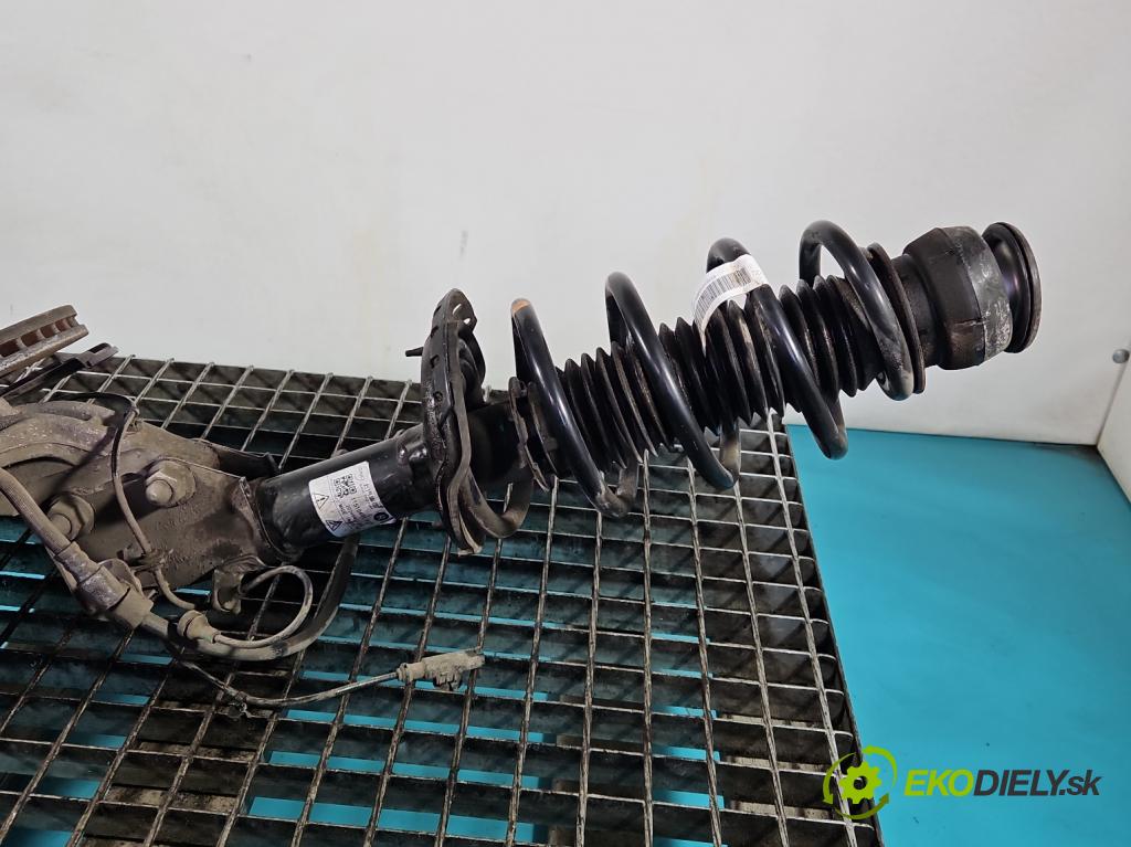 MG MG3  24- 1.5 16V 102 hp automatic 75 kW 1498 cm3 5- tlumič přední pravý  (Klika dveří ostatní)