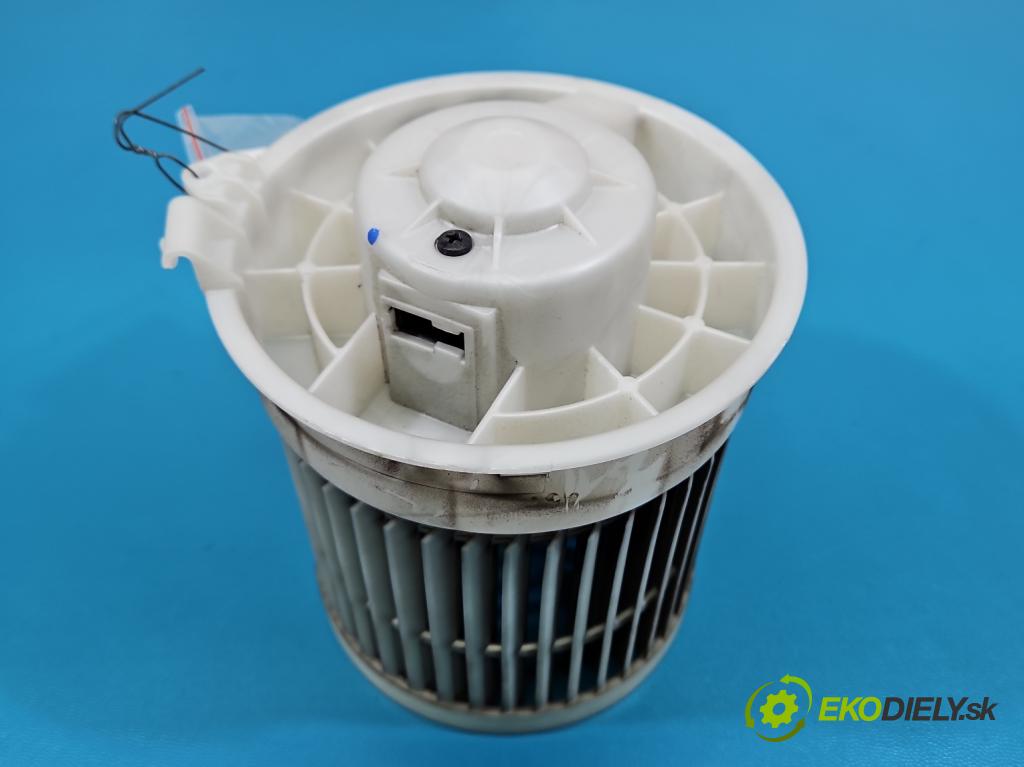 Nissan X-trail III T32 2013-2021 1.6 dci 131 hp automatic 96 kW 1598 cm3 5- ventilátor vzduchu 