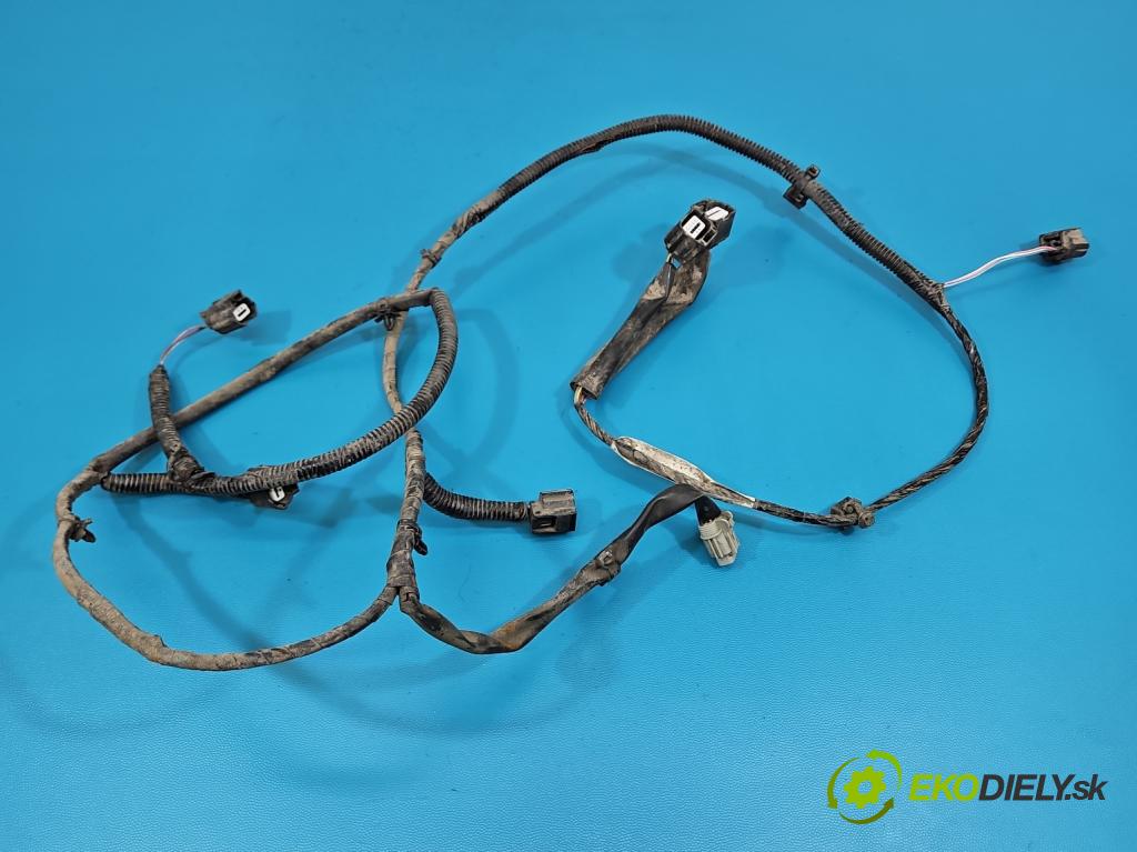 Nissan X-trail III T32 2013-2021 1.6 dci 131 HP automatic 96 kW 1598 cm3 5- Zväzok: nárazník zadné 24093-4CE0C