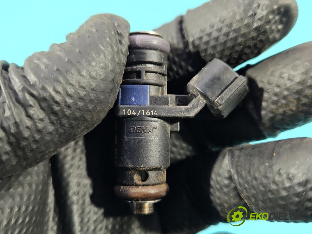 Skoda Fabia III 2014- 2021 1.0 MPI 60 HP manual 44 kW 999 cm3 5- vstrek 04E906031F (Vstrekovač paliva)