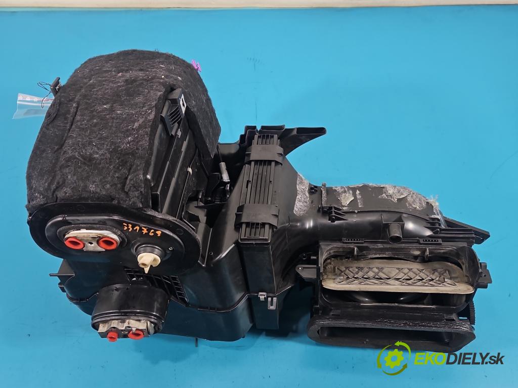 Skoda Fabia III 2014- 2021 1.0 MPI 60 hp manual 44 kW 999 cm3 5- radiátor 6Q1819515B (Radiátor topení)