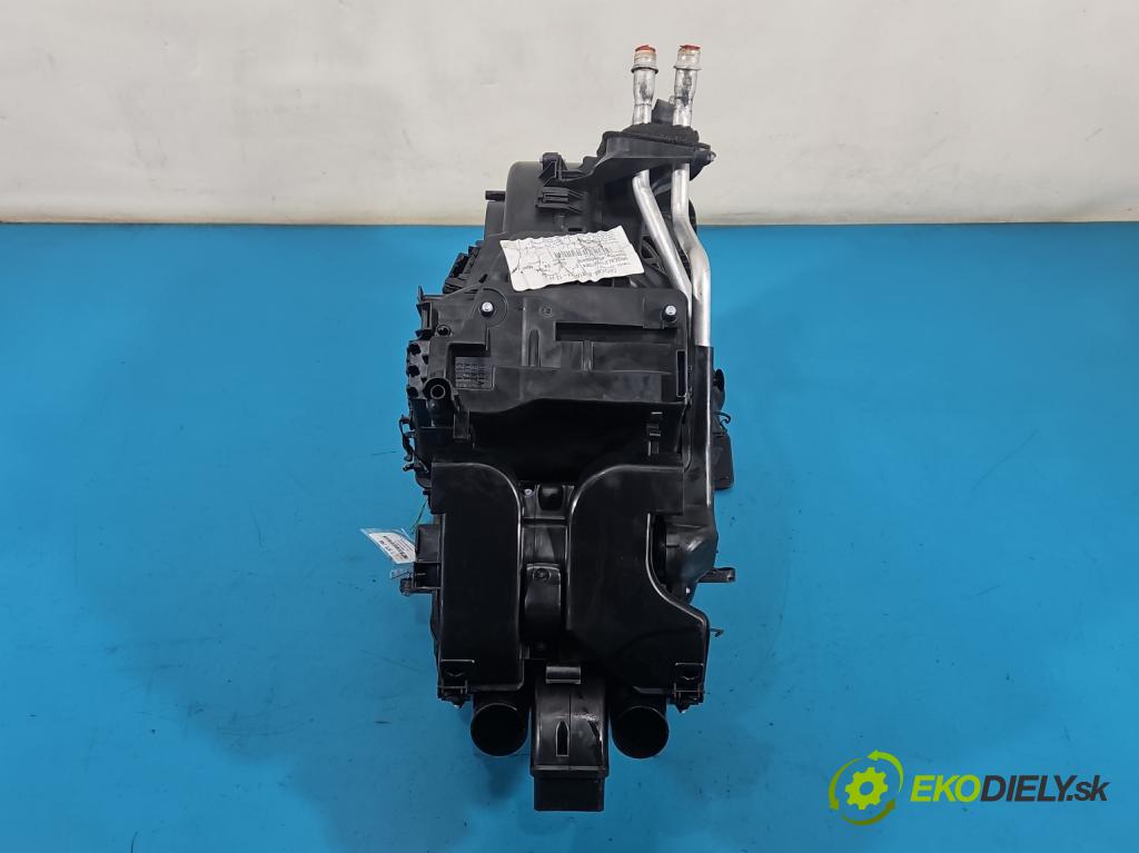 Alfa romeo Giulietta 1.6 jtd 105 HP manual 77 kW 1598 cm3 5- radiator  (Radiátor kúrenia)