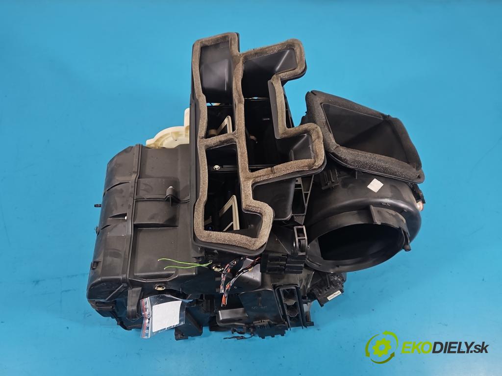 Alfa romeo Giulietta 1.6 jtd 105 HP manual 77 kW 1598 cm3 5- radiator  (Radiátor kúrenia)