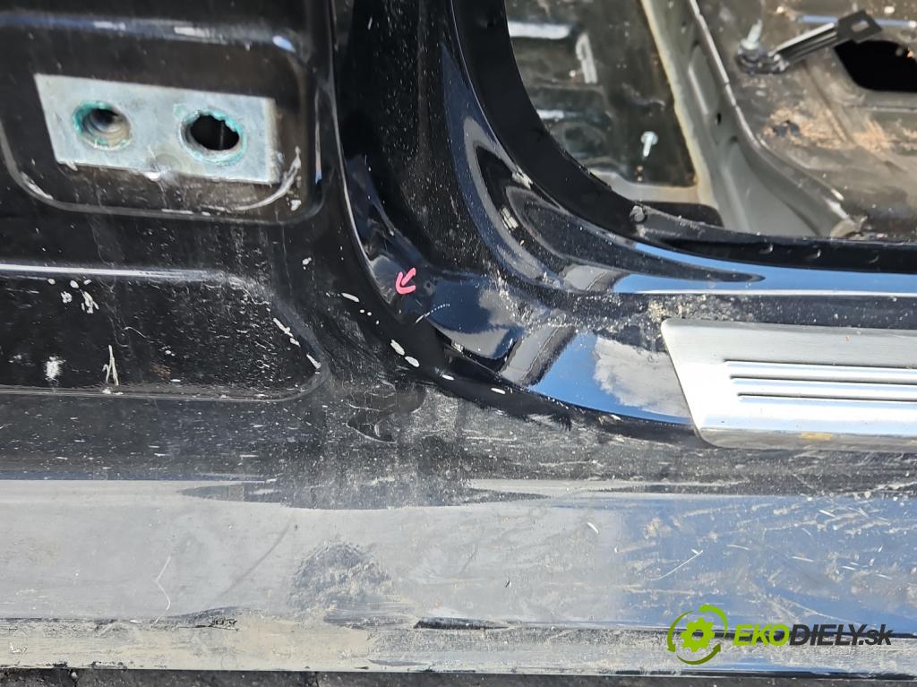 MG MG3  24- 1.5 16V 102 hp automatic 75 kW 1498 cm3 5- práh levý  (Karoserie ostatní)