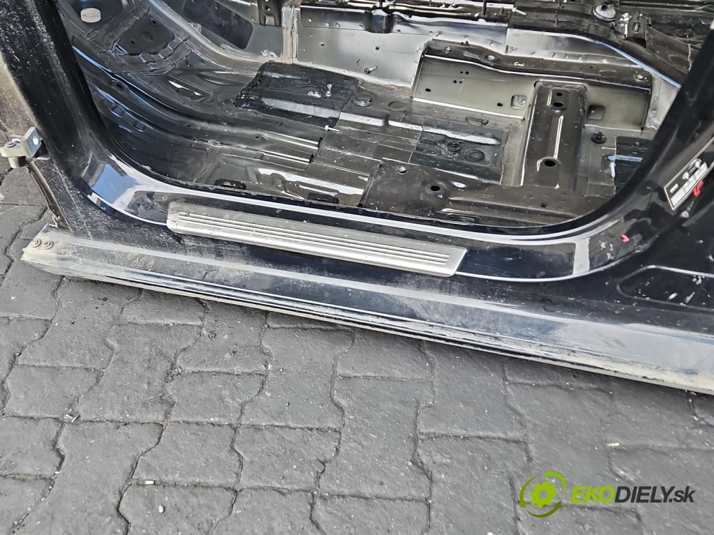 MG MG3  24- 1.5 16V 102 hp automatic 75 kW 1498 cm3 5- práh levý  (Karoserie ostatní)