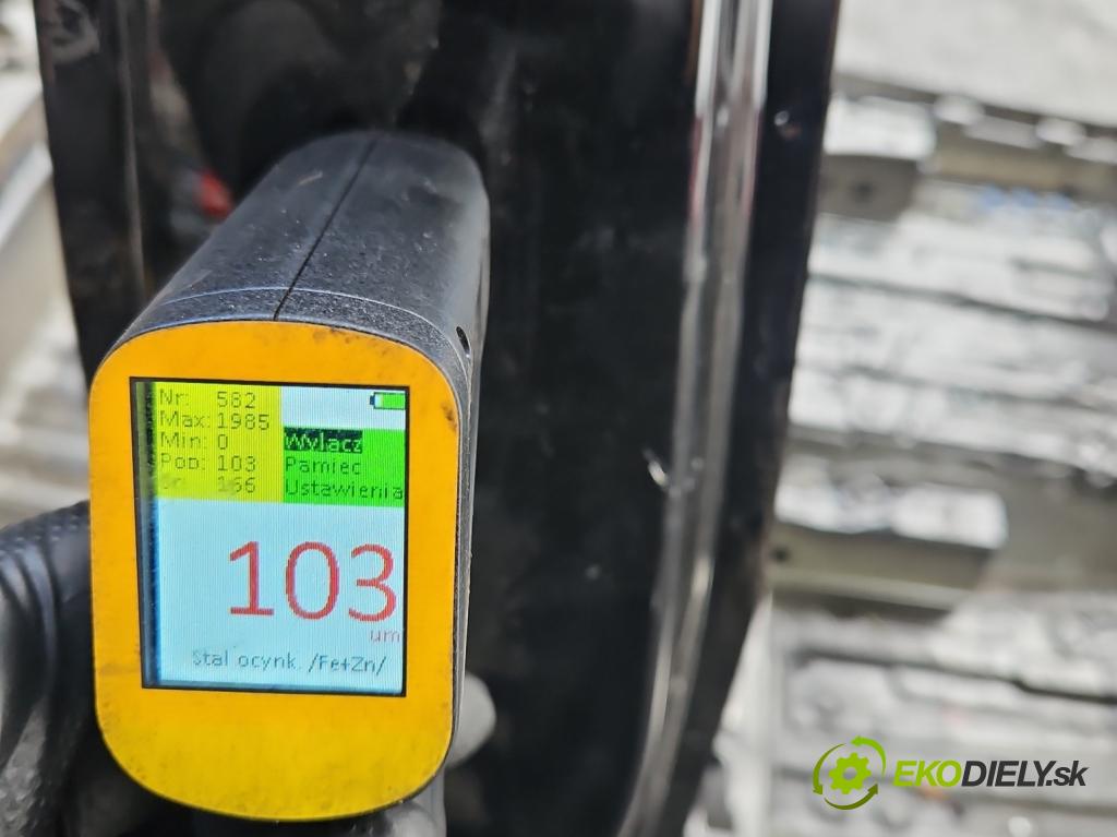 MG MG3  24- 1.5 16V 102 hp automatic 75 kW 1498 cm3 5- práh pravý  (Karoserie ostatní)