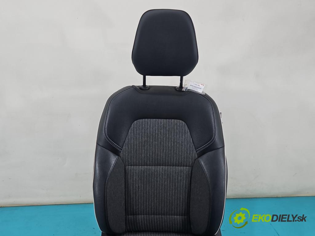 Renault Clio V 2019- 1.0 91 KM automatic 67 kW 999 cm3 5- Sedačka ľavý  (Sedadlo)