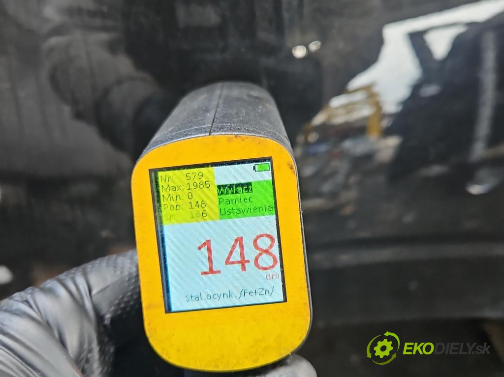 MG MG3  24- 1.5 16V 102 HP automatic 75 kW 1498 cm3 5- blatník zadné pravý