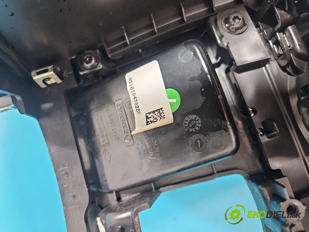 Renault Clio V 2019- 1.0 91 KM automatic 67 kW 999 cm3 5- operadlo 969158883R (Lakťová opierka)