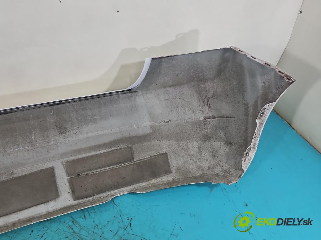 Skoda Fabia III 2014- 2021 1.0 MPI 60 HP manual 44 kW 999 cm3 5- nárazník zadné  (Kľučka dverí ostatné)