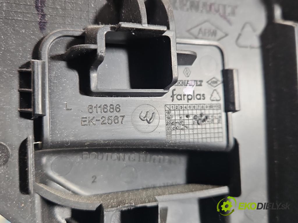 Renault Clio V 2019- 1.0 91KM automatic 67 kW 999 cm3 5- kryt plastová 769168775R