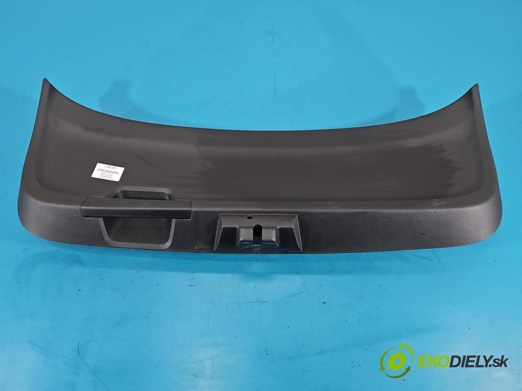 Renault Clio V 2019- 1.0 91 KM automatic 67 kW 999 cm3 5- Čalounictví: kufrové dvere S115468700