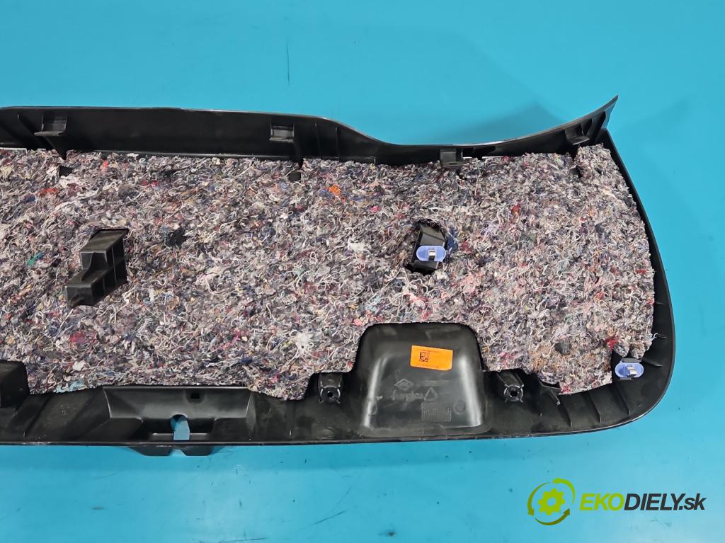 Renault Clio V 2019- 1.0 91 KM automatic 67 kW 999 cm3 5- Čalounictví: kufrové dvere S115468700