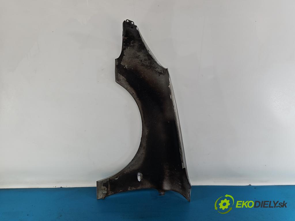 Peugeot 206 1.1 8V 60 hp manual 44.1 kW 1124 cm3 3- blatnik přední pravý  (Klika dveří ostatní)