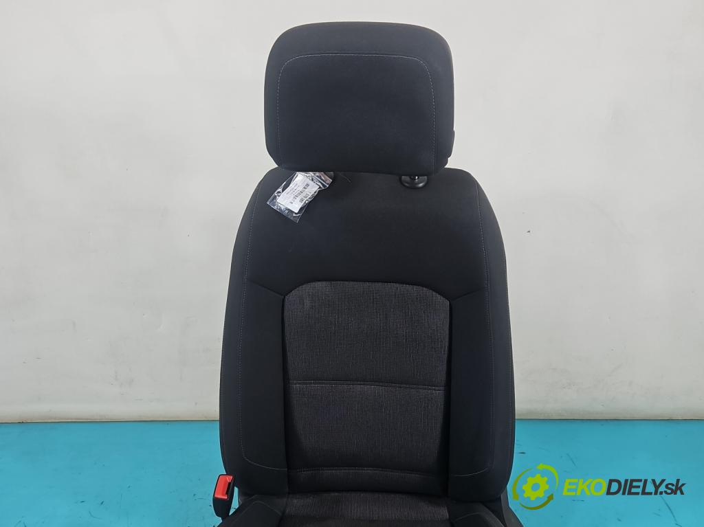 Vw Passat B8 2014 - 2.0 tdi 150 HP automatic 110 kW 1968 cm3 5- Sedačka ľavý  (Sedadlo)