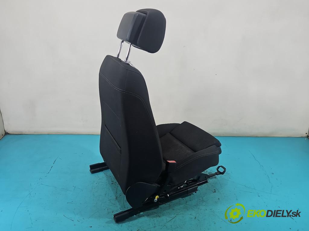 Vw Passat B8 2014 - 2.0 tdi 150 HP automatic 110 kW 1968 cm3 5- Sedačka ľavý  (Sedadlo)