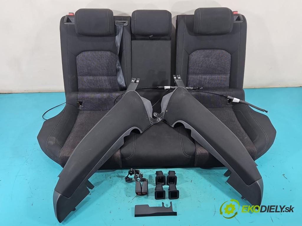 Vw Passat B8 2014 - 2.0 tdi 150 HP automatic 110 kW 1968 cm3 5- Pohovka: zadné  (Sedadlo)