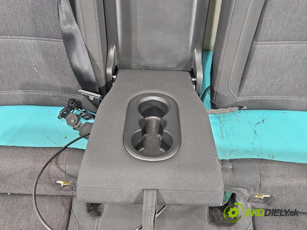 Vw Passat B8 2014 - 2.0 tdi 150 HP automatic 110 kW 1968 cm3 5- Pohovka: zadné  (Sedadlo)