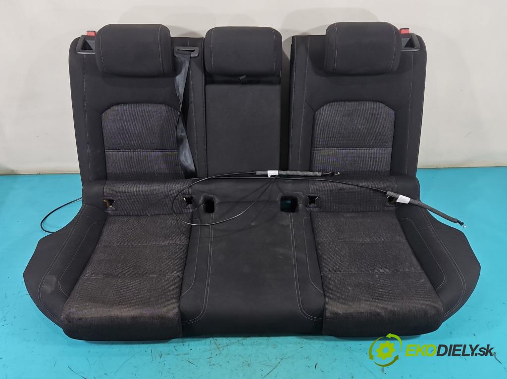 Vw Passat B8 2014 - 2.0 tdi 150 HP automatic 110 kW 1968 cm3 5- Pohovka: zadné  (Sedadlo)