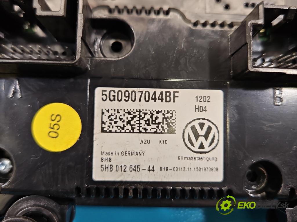 Vw Passat B8 2014 - 2.0 tdi 150 HP automatic 110 kW 1968 cm3 5- panel kúrenia 5G0907044BF