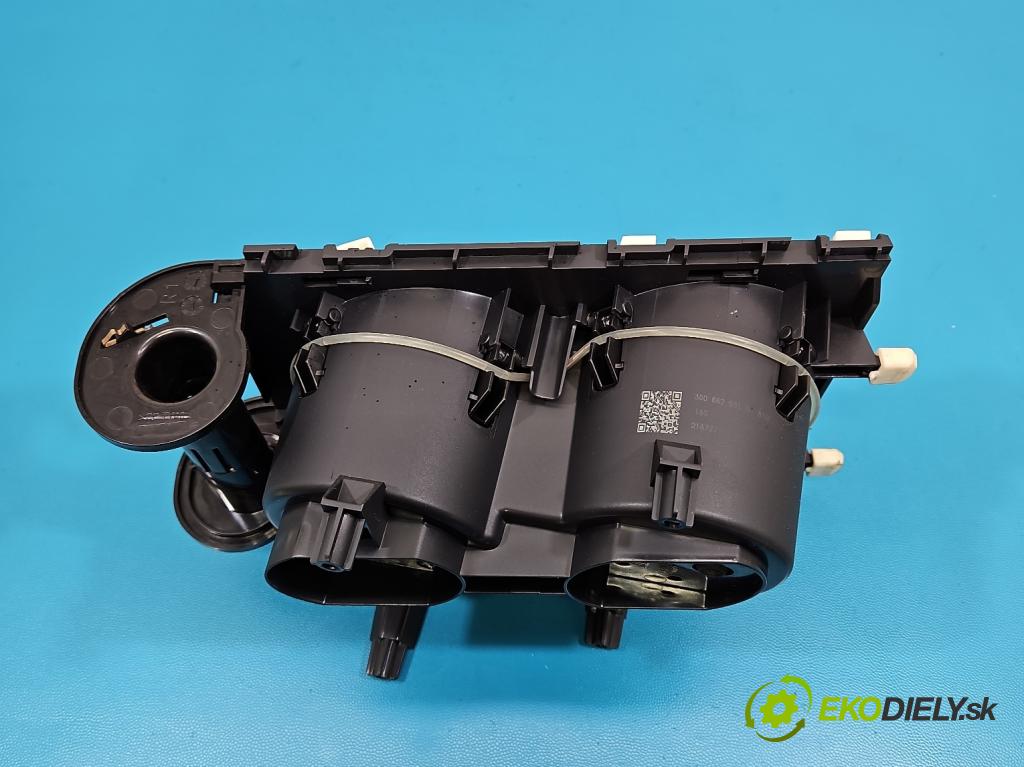 Vw Passat B8 2014 - 2.0 tdi 150 HP automatic 110 kW 1968 cm3 5- Rukojeť: na nápoje: 3G0862531C (Držiak (úchyt) na nápoje)