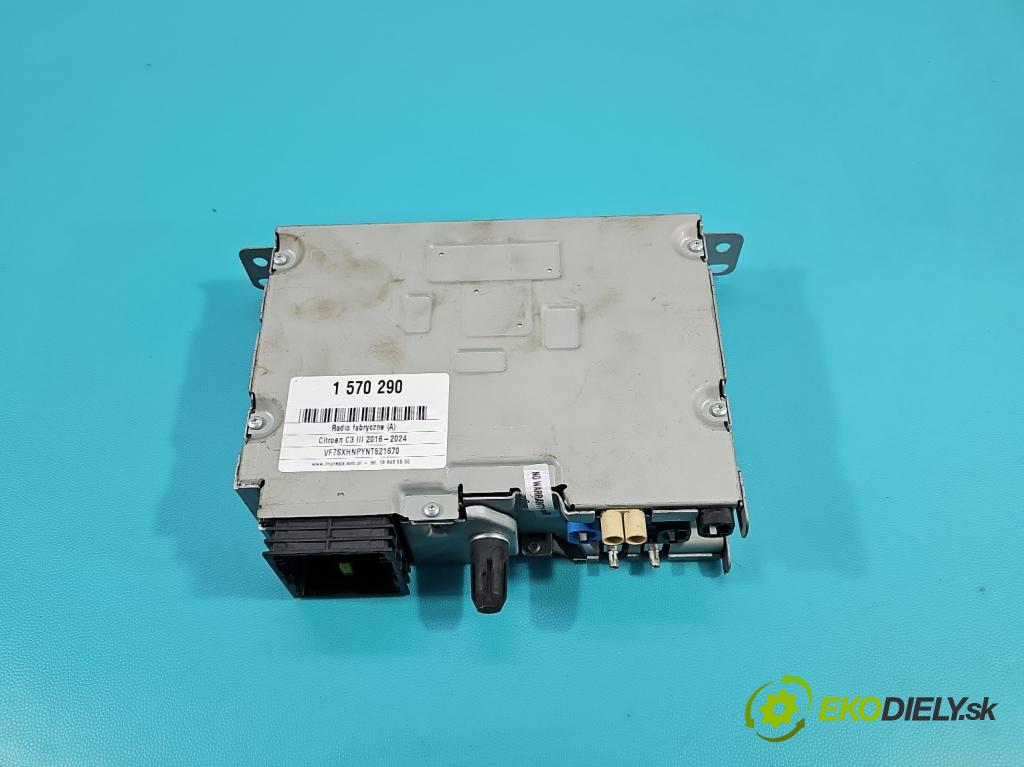 Citroen C3 III 2016-2024 1.2 12V 110 HP manual 81 kW 1199 cm3 5- Radio originál 9846282480