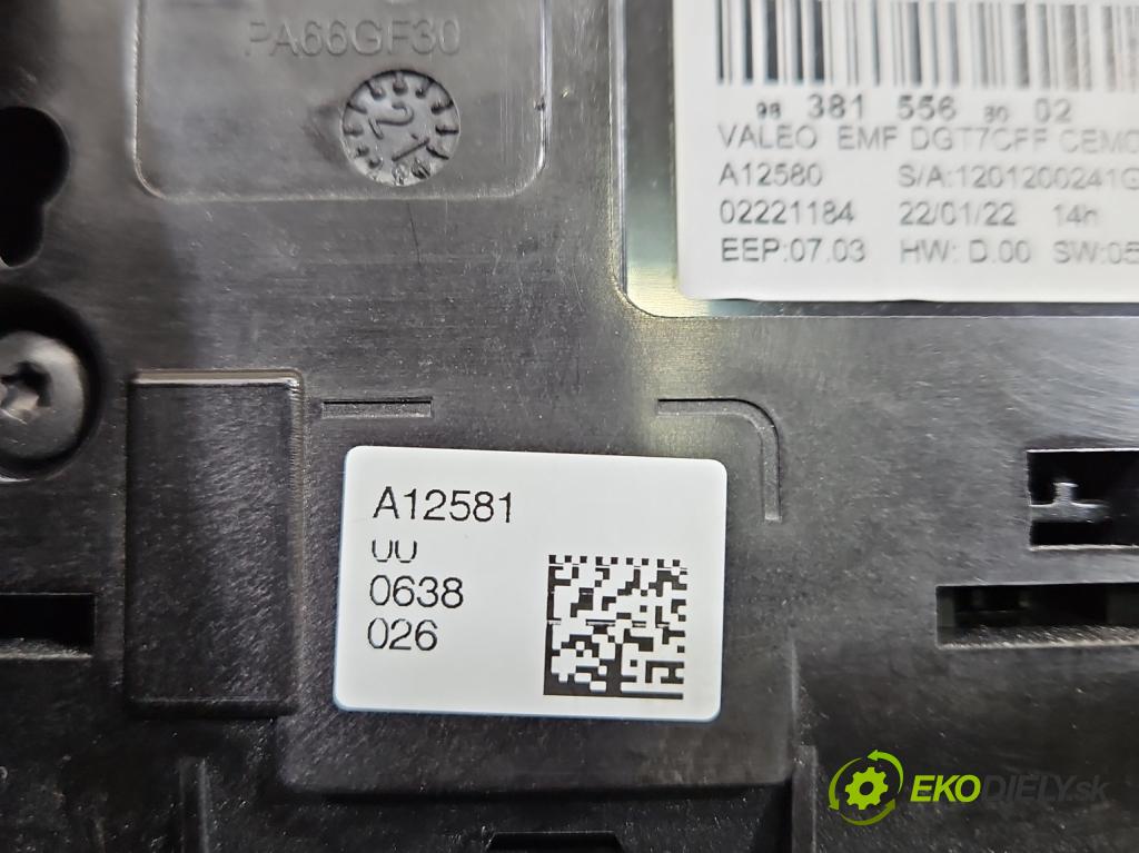 Citroen C3 III 2016-2024 1.2 12V 110 HP manual 81 kW 1199 cm3 5- Radio originál 9838155680