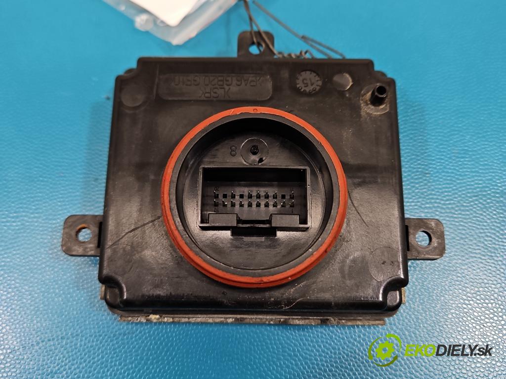 Vw Passat B8 2014 - 2.0 tdi 150 HP automatic 110 kW 1968 cm3 5- střídač: xenon 4G0907697F (Riadiaca jednotka xenónu)