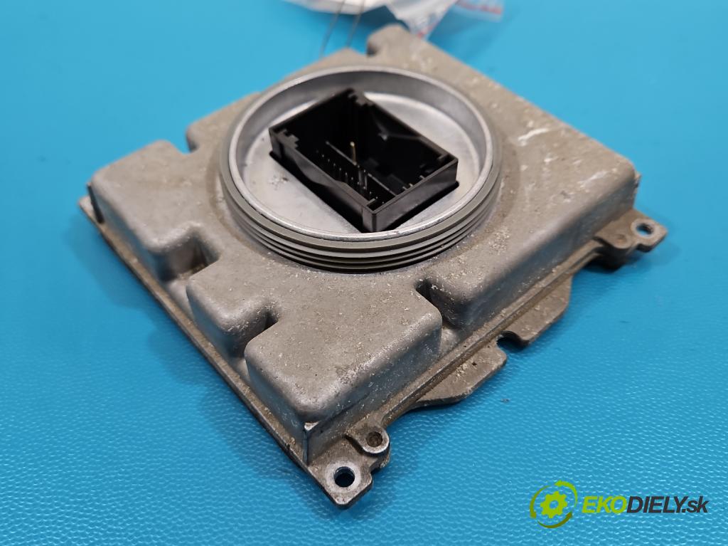 Vw Passat B8 2014 - 2.0 tdi 150 HP automatic 110 kW 1968 cm3 5- střídač: xenon 7PP941572AB (Riadiaca jednotka xenónu)