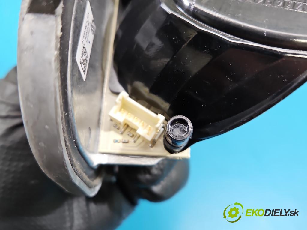 Vw Passat B8 2014 - 2.0 tdi 150 HP automatic 110 kW 1968 cm3 5- modul lampy: A153070071753