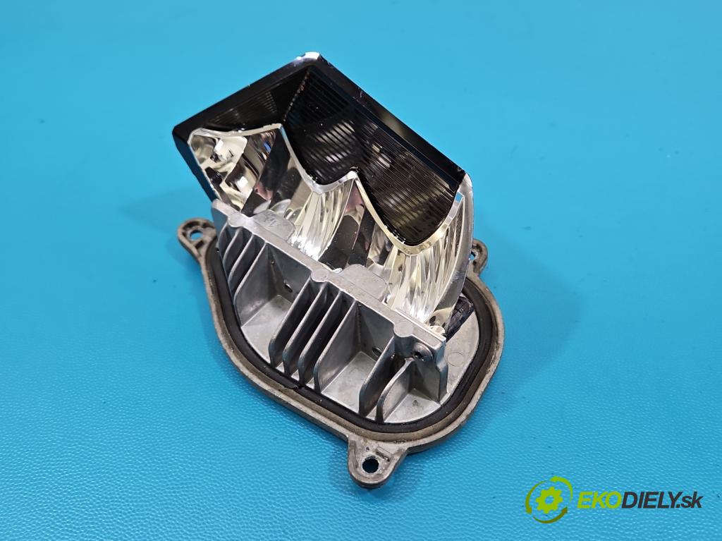 Vw Passat B8 2014 - 2.0 tdi 150 HP automatic 110 kW 1968 cm3 5- modul lampy: A153020300252