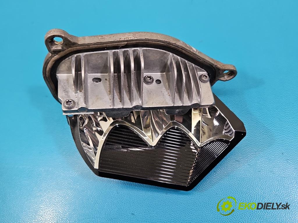 Vw Passat B8 2014 - 2.0 tdi 150 HP automatic 110 kW 1968 cm3 5- modul lampy: A153020300252