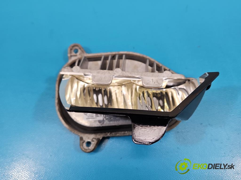 Vw Passat B8 2014 - 2.0 tdi 150 HP automatic 110 kW 1968 cm3 5- modul lampy: A153020300252