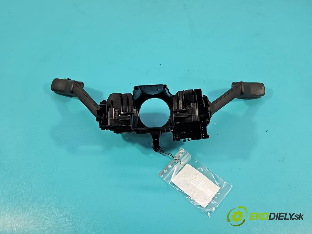 Skoda Fabia III 2014- 2021 1.0 MPI 60 hp manual 44 kW 999 cm3 5- Přepínač sdružený 6C0953513 (Páčky pod volantem)