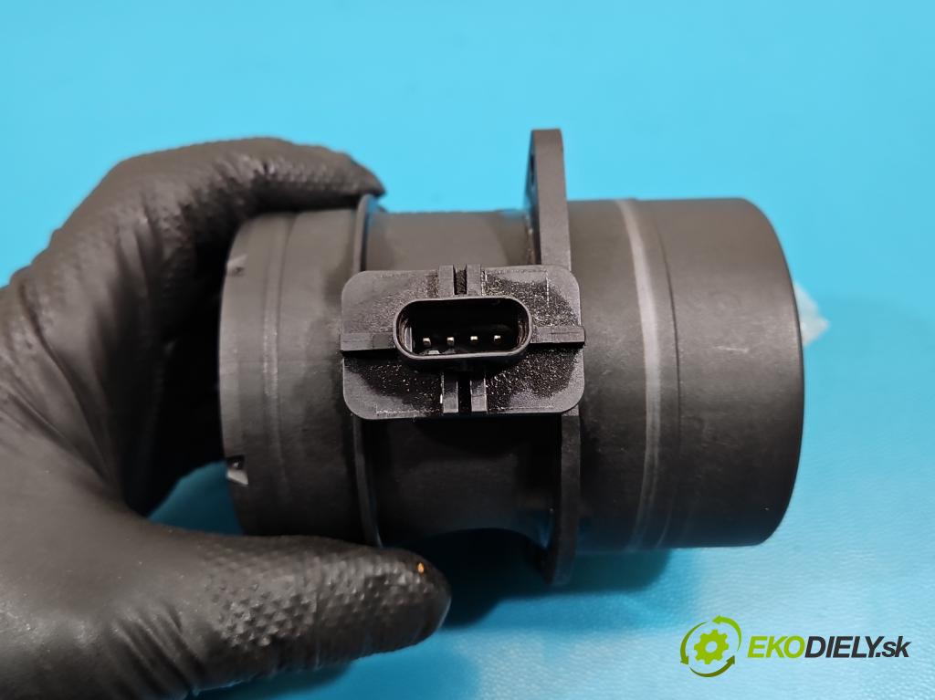 Vw Passat B8 2014 - 2.0 tdi 150 HP automatic 110 kW 1968 cm3 5- průtokoměr: 0281002956 (Váha vzduchu)