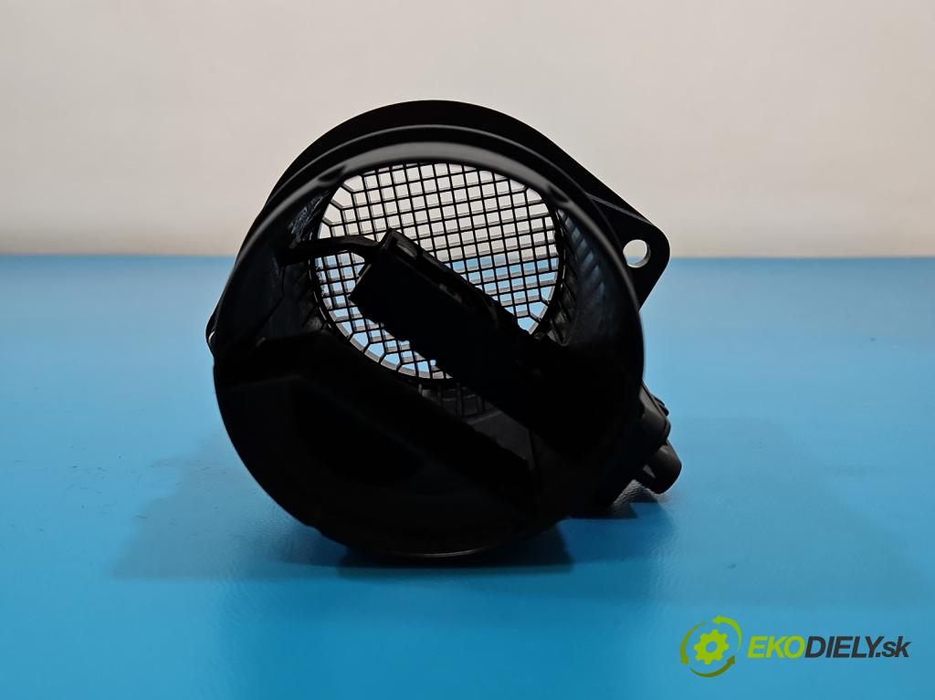 Vw Passat B8 2014 - 2.0 tdi 150 HP automatic 110 kW 1968 cm3 5- průtokoměr: 0281002956 (Váha vzduchu)