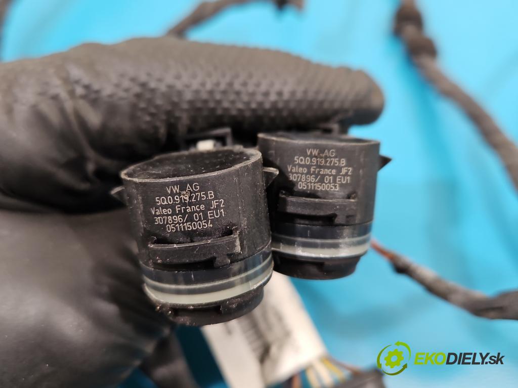 Vw Passat B8 2014 - 2.0 tdi 150 HP automatic 110 kW 1968 cm3 5- snímač parkovaní: 3G0971095G