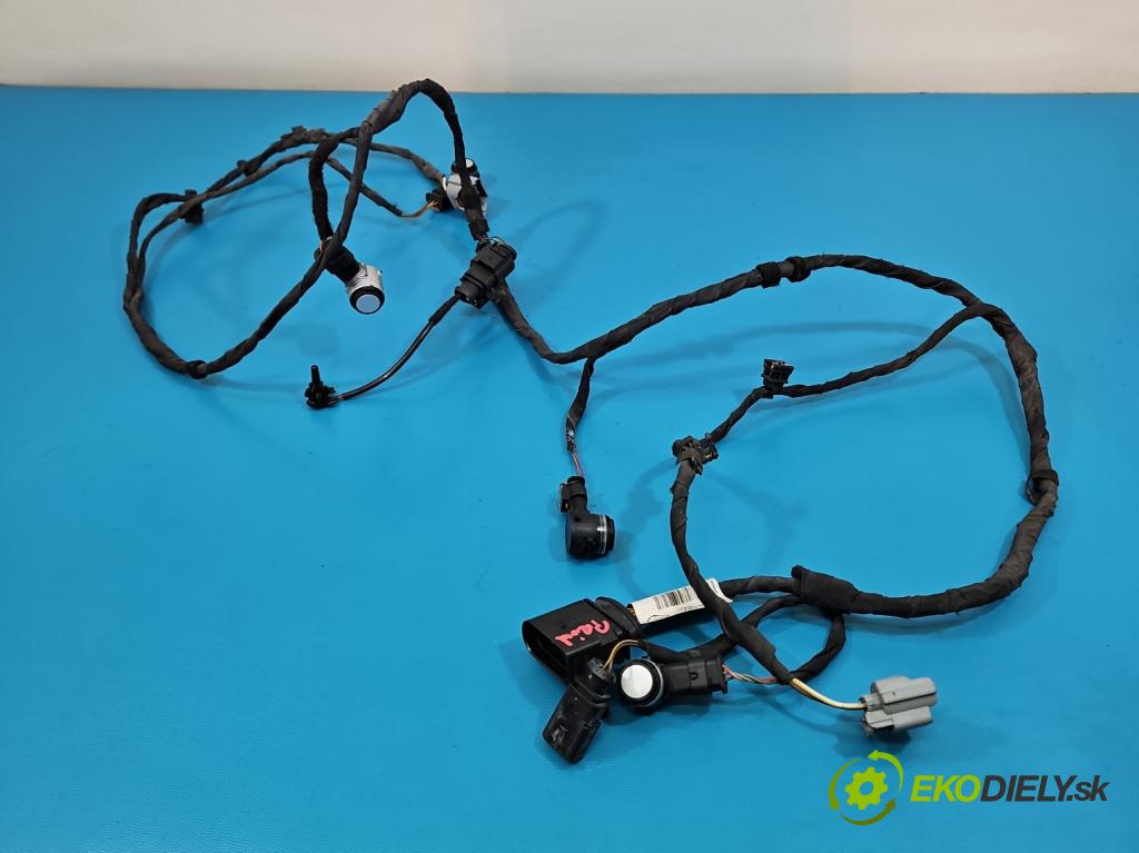 Vw Passat B8 2014 - 2.0 tdi 150 HP automatic 110 kW 1968 cm3 5- snímač parkovaní: 3G0971095G