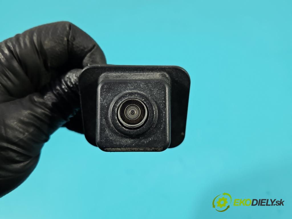 Citroen C3 III 2016-2024 1.2 12V 110 HP manual 81 kW 1199 cm3 5- Kamera cúvania 9809301180