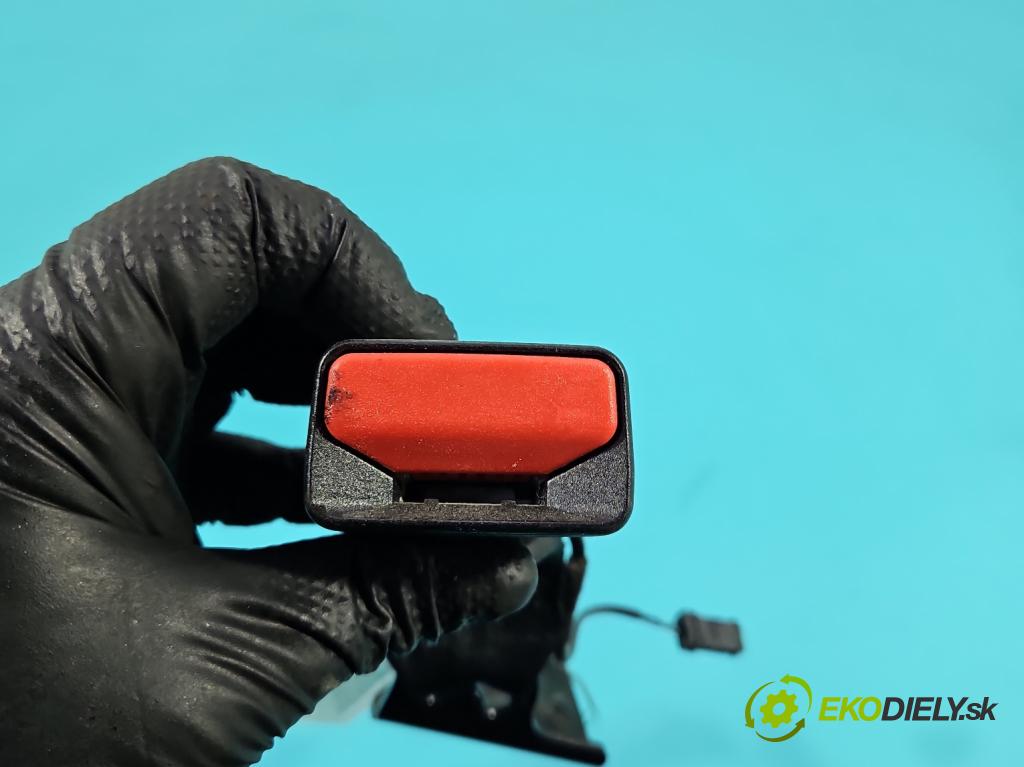 Citroen C3 III 2016-2024 1.2 12V 110 HP manual 81 kW 1199 cm3 5- pas bezpečnosť: zadné ľavý 6323680ETA