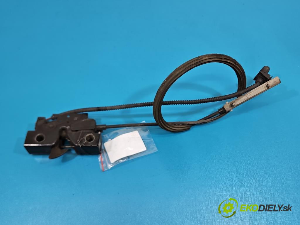 Vw Passat B8 2014 - 2.0 tdi 150 HP automatic 110 kW 1968 cm3 5- zámok kapoty 5G1823509B