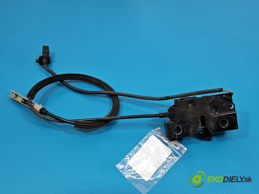 Vw Passat B8 2014 - 2.0 tdi 150 HP automatic 110 kW 1968 cm3 5- zámok kapoty 5G1823509B