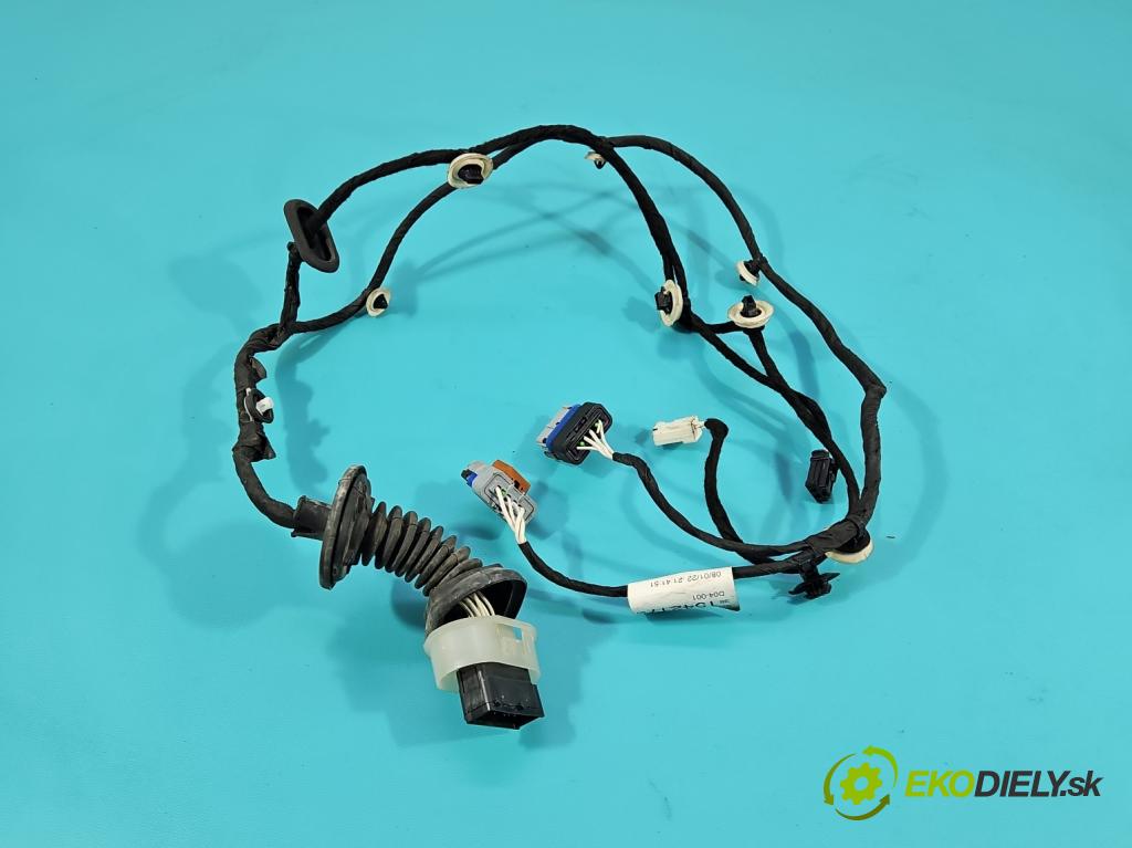 Citroen C3 III 2016-2024 1.2 12V 110 hp manual 81 kW 1199 cm3 5- Balíček: dveře zadní pravých 9815421780