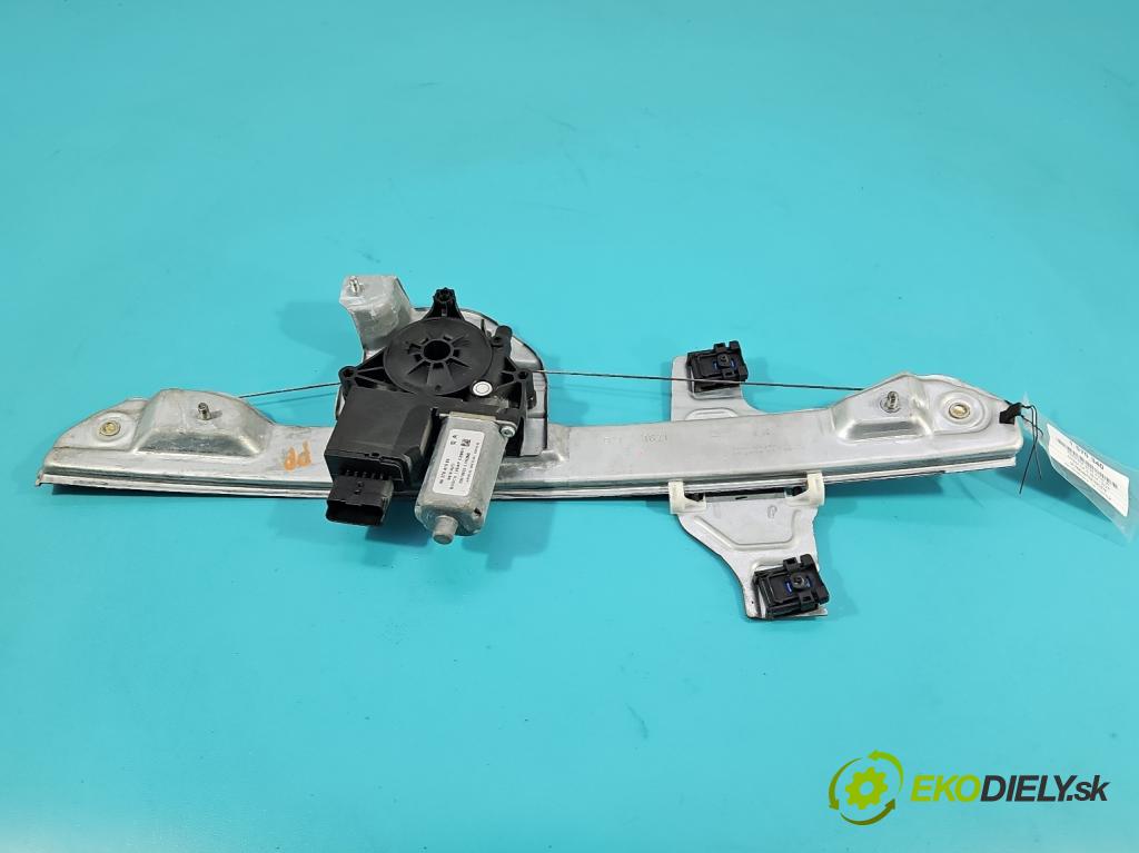 Citroen C3 III 2016-2024 1.2 12V 110 HP manual 81 kW 1199 cm3 5- mechanizmus okna predné pravý 9837841580