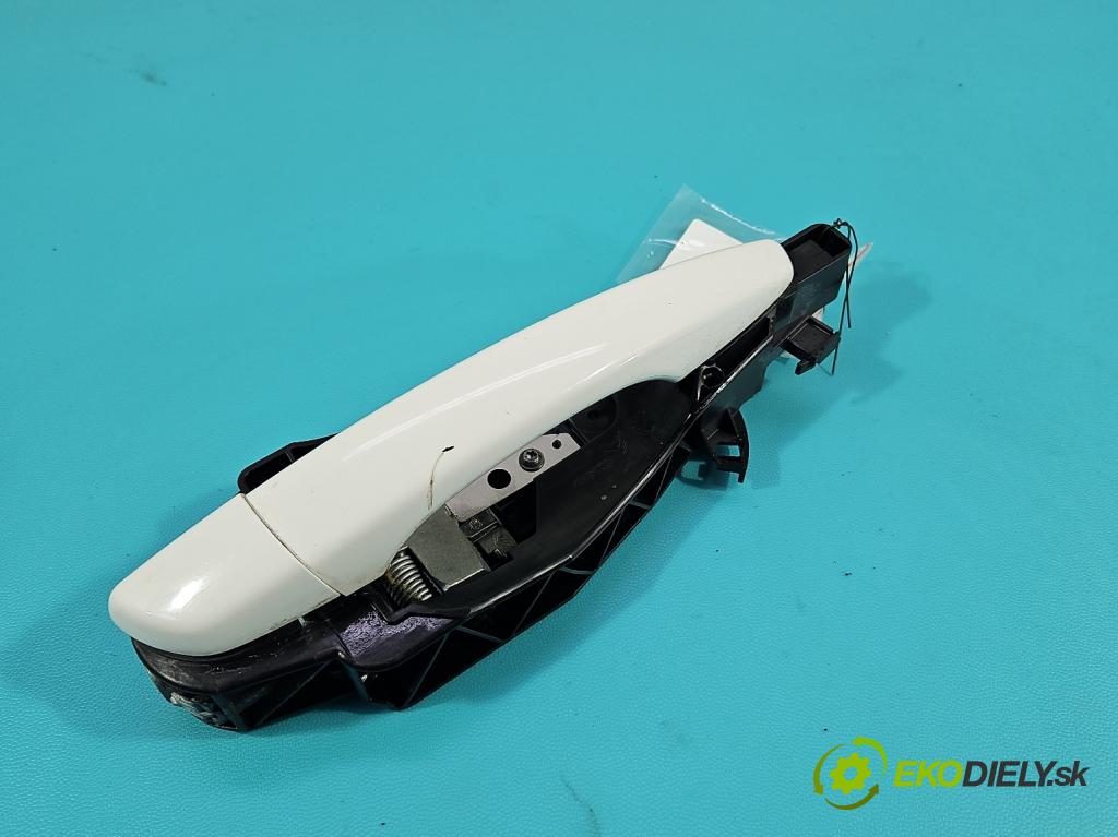Citroen C3 III 2016-2024 1.2 12V 110 hp manual 81 kW 1199 cm3 5- klika přední pravé 9802977180 (Klika dveří ostatní)