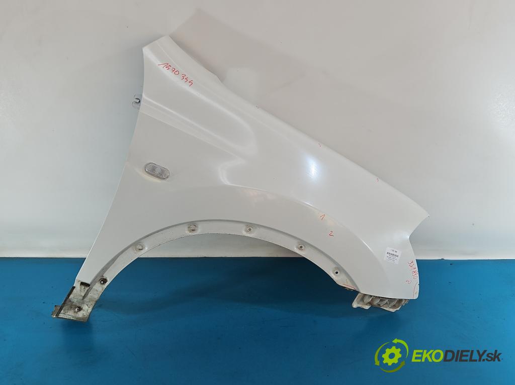 Nissan Qashqai I J10 2006-2013 2.0 dci 150 HP manual 110 kW 1995 cm3 5- blatník predné pravý  (Kľučka dverí ostatné)