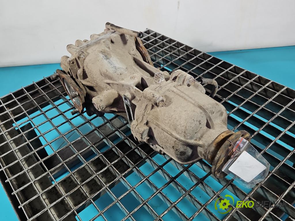 Suzuki SX4 I 2006-2014 1.6 16V M16A 107 HP manual 79 kW 1586 cm3 5- diferenciál zadní S1-79J