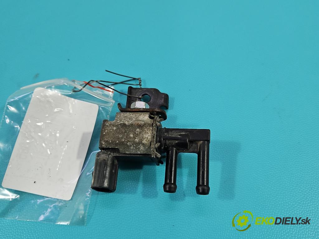 Suzuki SX4 I 2006-2014 1.6 16V M16A 107 HP manual 79 kW 1586 cm3 5- ventil podtlaku K5T48290 (Ventil)