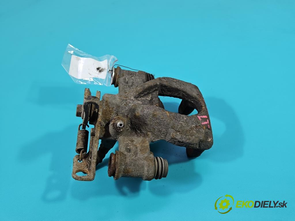 Renault Master III 2010-2024 2.3 dci 131 HP manual 96 kW 2299 cm3 5- brzdič zadné ľavý  (Kľučka dverí ostatné)